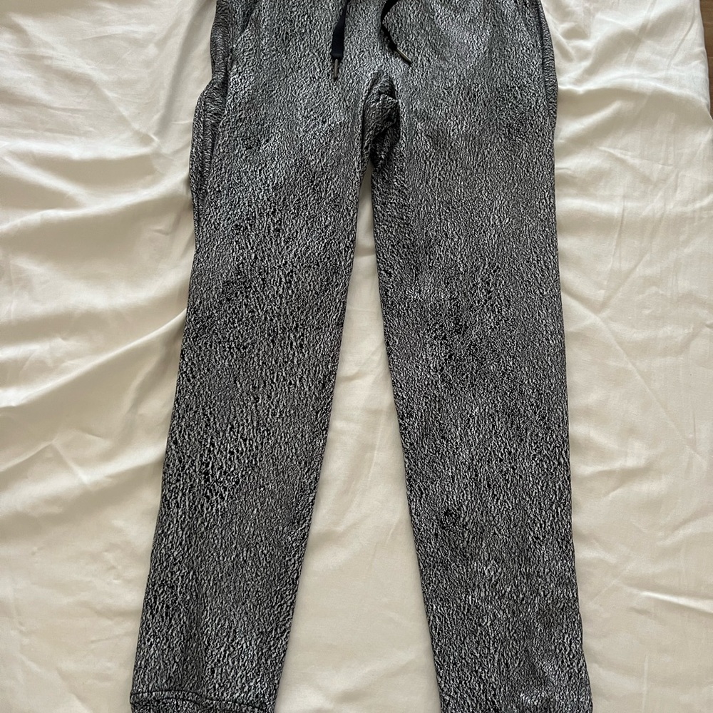 Lululemon Ready to Rulu Pant Jacquard Black White